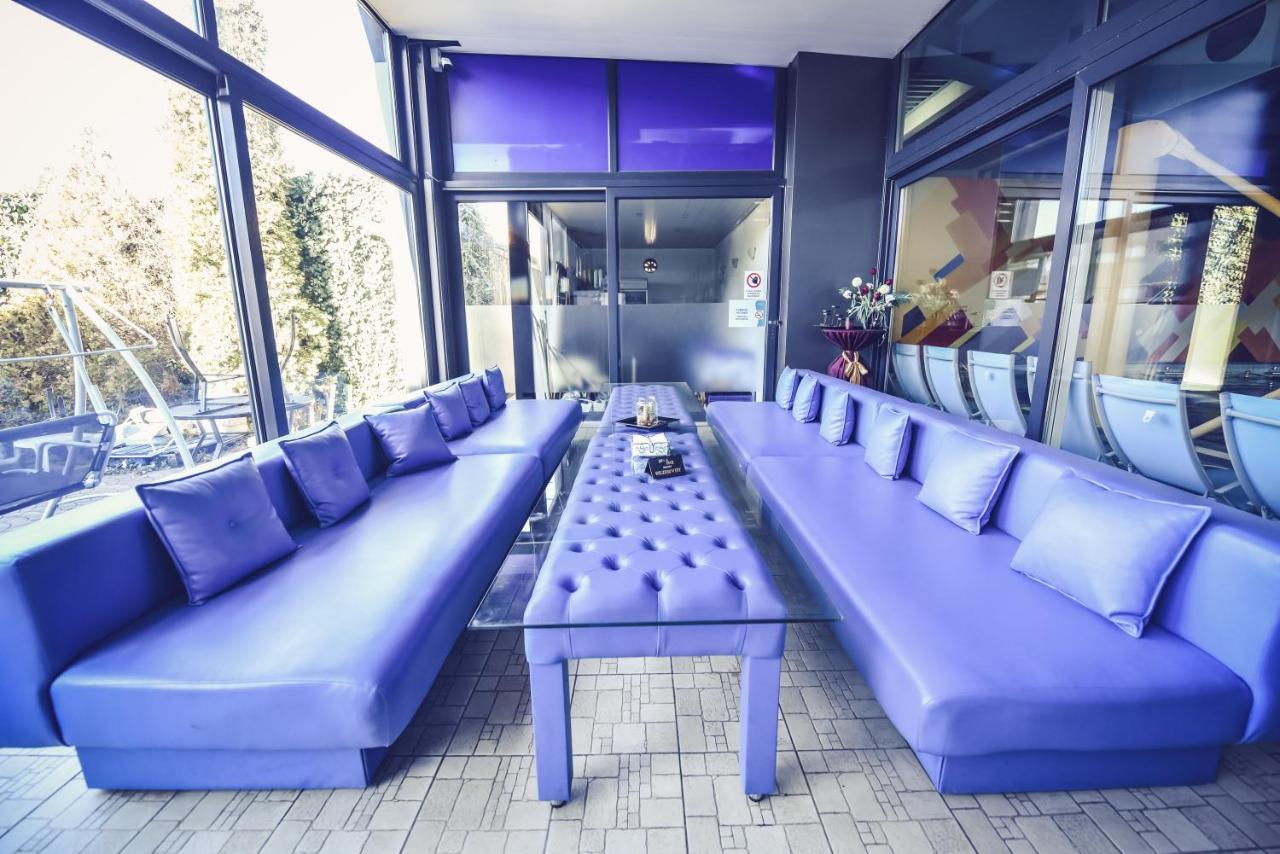 Hotel Spa Ice Resort Ghiroda Exterior photo